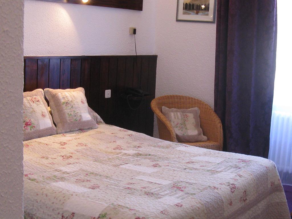 L'Echo Et L'Abbaye Bed & Breakfast La Chaise-Dieu Phòng bức ảnh