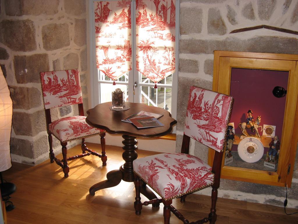 L'Echo Et L'Abbaye Bed & Breakfast La Chaise-Dieu Phòng bức ảnh